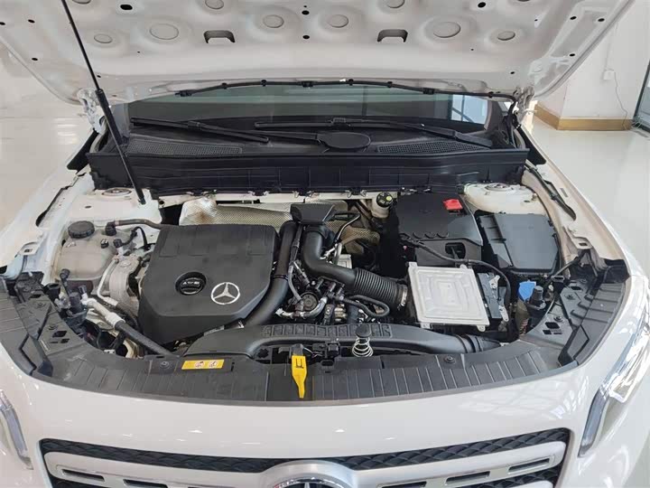 Фото 20 - Mercedes-Benz GLB-Class