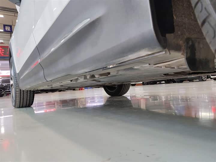 Фото 22 - Mercedes-Benz GLB-Class