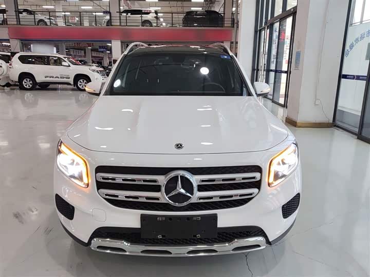 Фото 3 - Mercedes-Benz GLB-Class