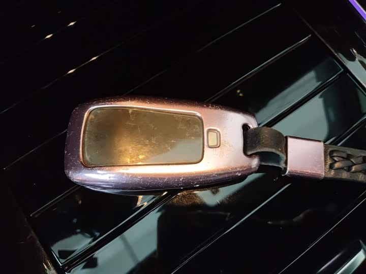 Фото 9 - Mercedes-Benz GLB-Class