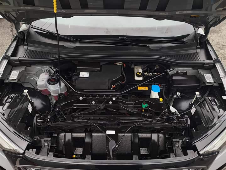 Фото 8 - Audi Q4 e-tron