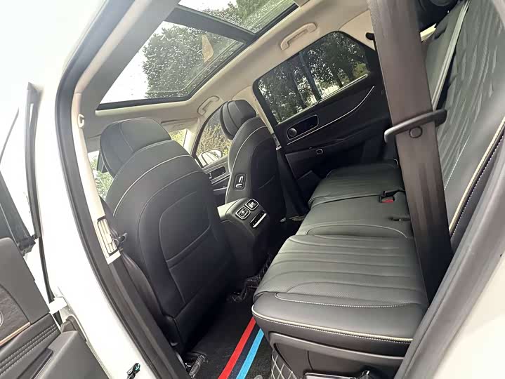 Фото 9 - Chery Tiggo 9