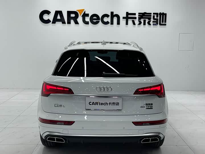 Фото 4 - Audi Q5L
