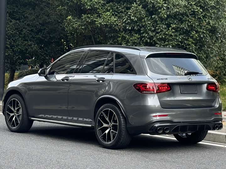 Фото 10 - Mercedes-Benz GLC-Class AMG