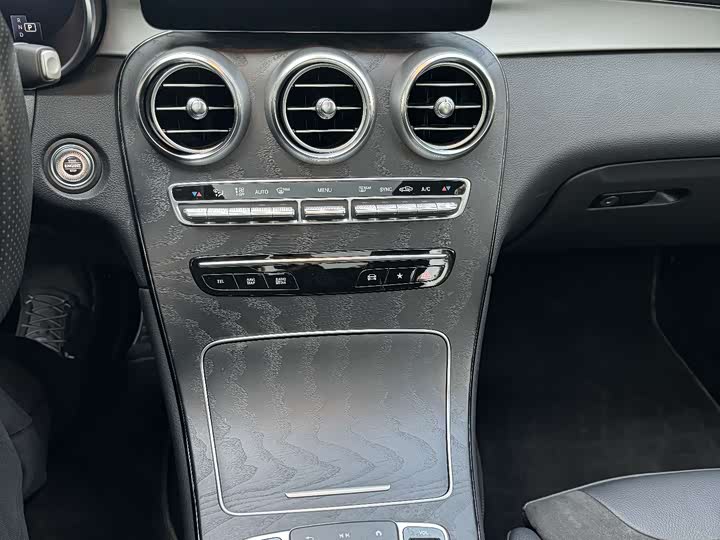 Фото 9 - Mercedes-Benz GLC-Class AMG