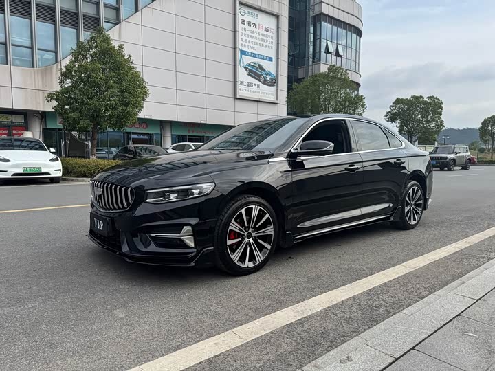 Фото 1 - Geely Preface