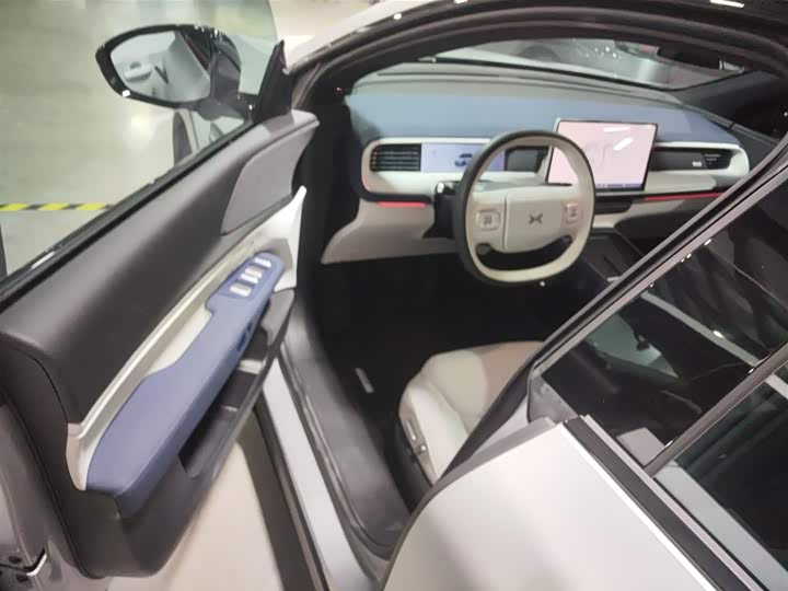 Фото 16 - XPeng G6