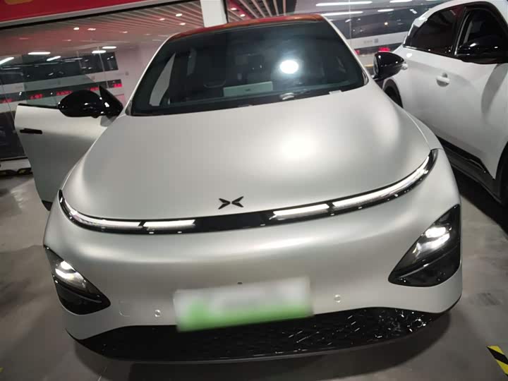 Фото 3 - XPeng G6