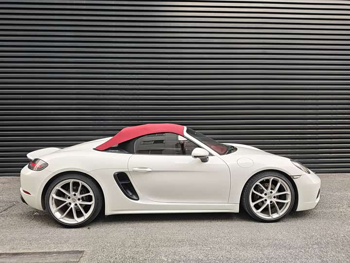 Фото 12 - Porsche 718