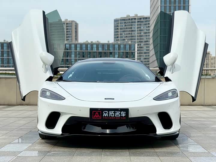 Фото 16 - McLaren GT