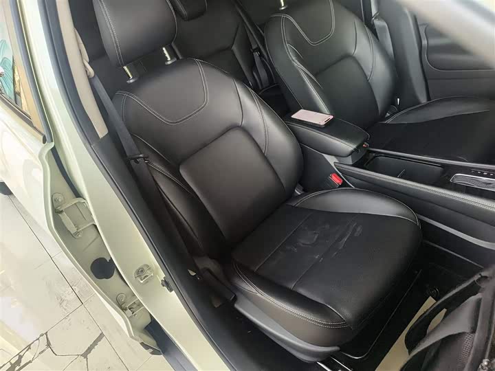 Фото 25 - Nissan Kicks