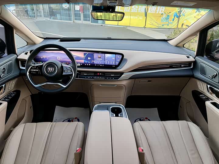 Фото 10 - Buick GL8 Century