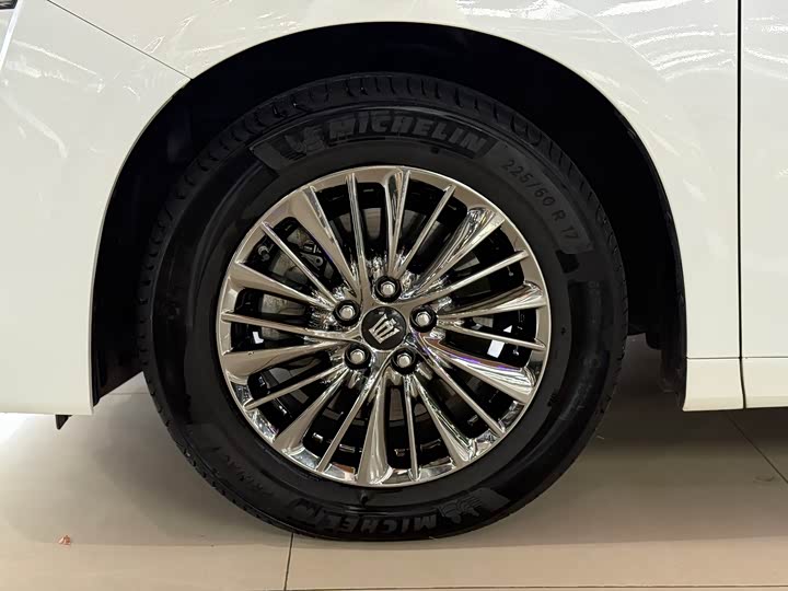 Фото 29 - Toyota Vellfire