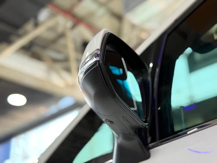 Фото 6 - Toyota Vellfire