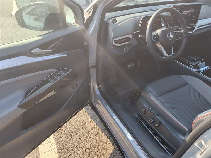 Фото 13 - Volkswagen ID.4 Crozz