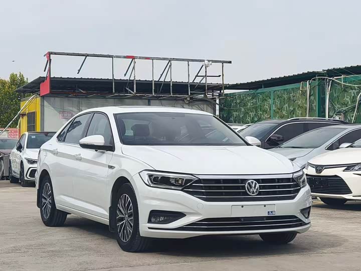 Фото 3 - Volkswagen Sagitar L