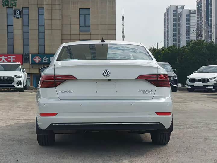 Фото 8 - Volkswagen Sagitar L