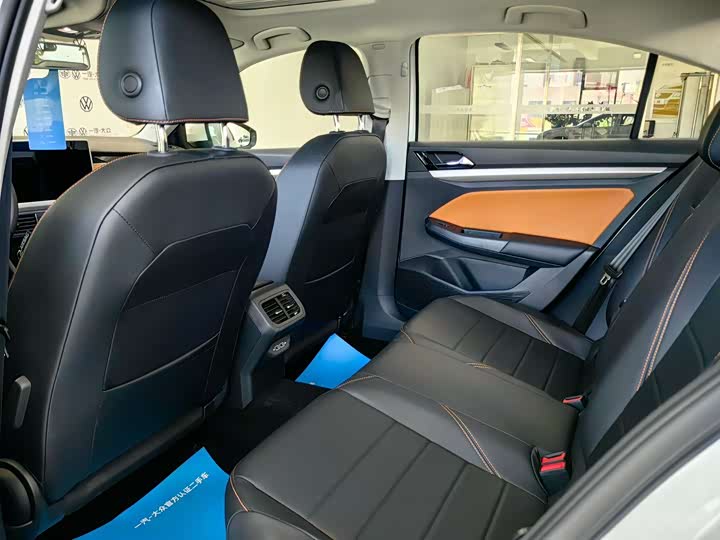 Фото 9 - Volkswagen Bora