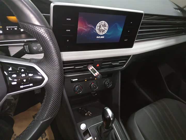 Фото 13 - Volkswagen Tiguan L Pro