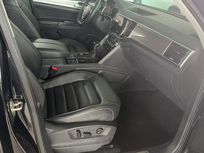 Фото 3 - Volkswagen Teramont Pro