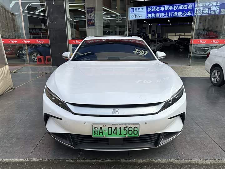 Фото 2 - BYD Han