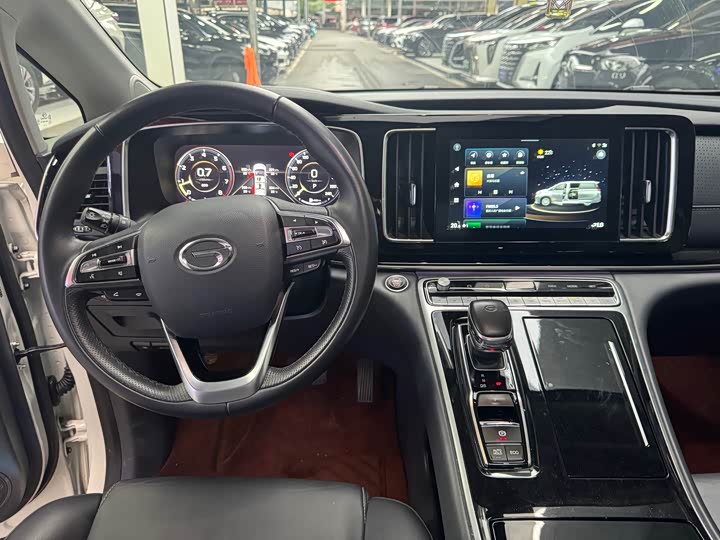 Фото 14 - GAC Trumpchi M8