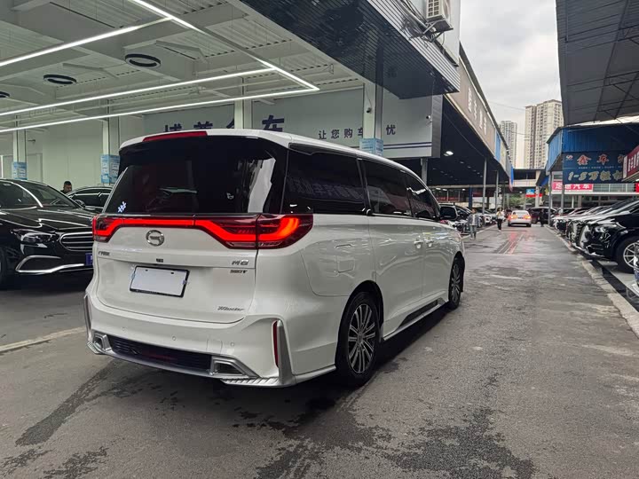 Фото 27 - GAC Trumpchi M8