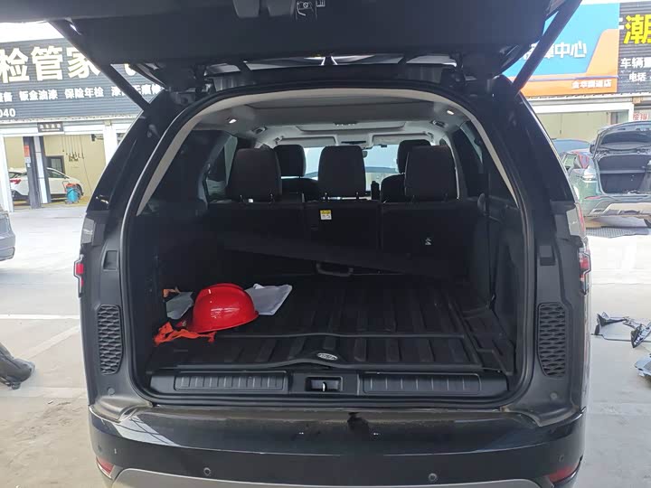 Фото 9 - Land Rover Discovery