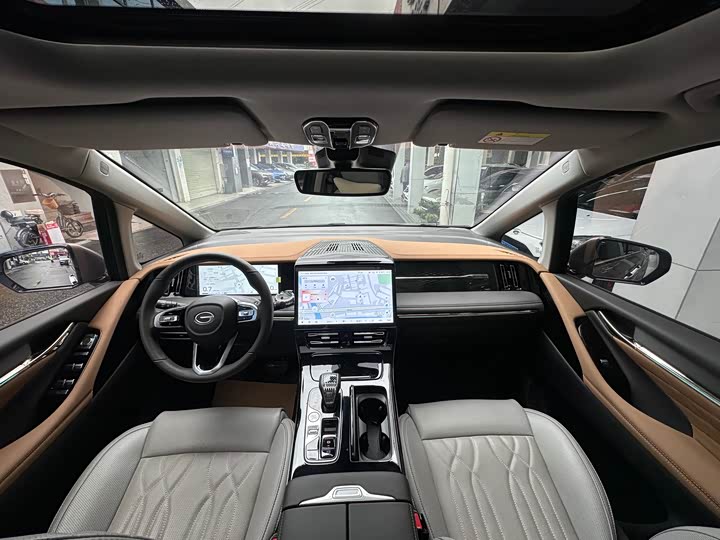 Фото 3 - GAC Trumpchi M8