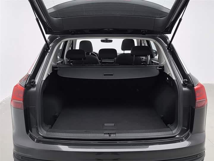 Фото 16 - Volkswagen Tayron