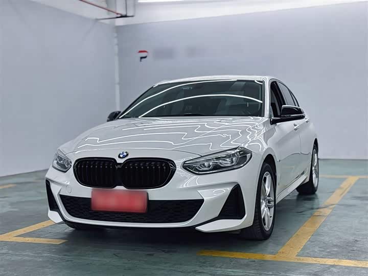 Фото 3 - BMW 1 Series