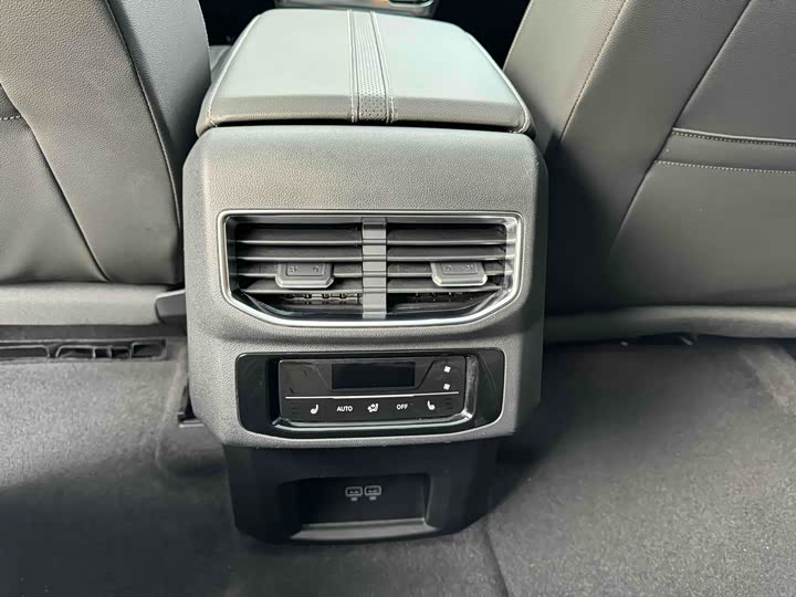 Фото 14 - Volkswagen Talagon