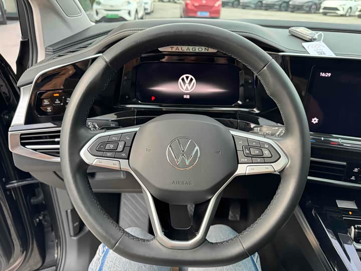 Фото 9 - Volkswagen Talagon