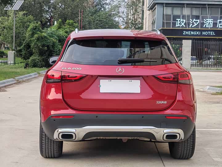 Фото 5 - Mercedes-Benz GLA-Class