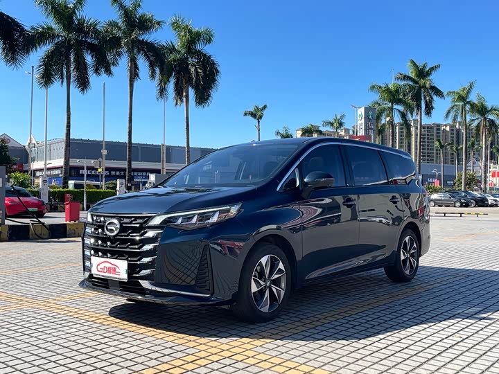 Фото 2 - GAC Trumpchi M6