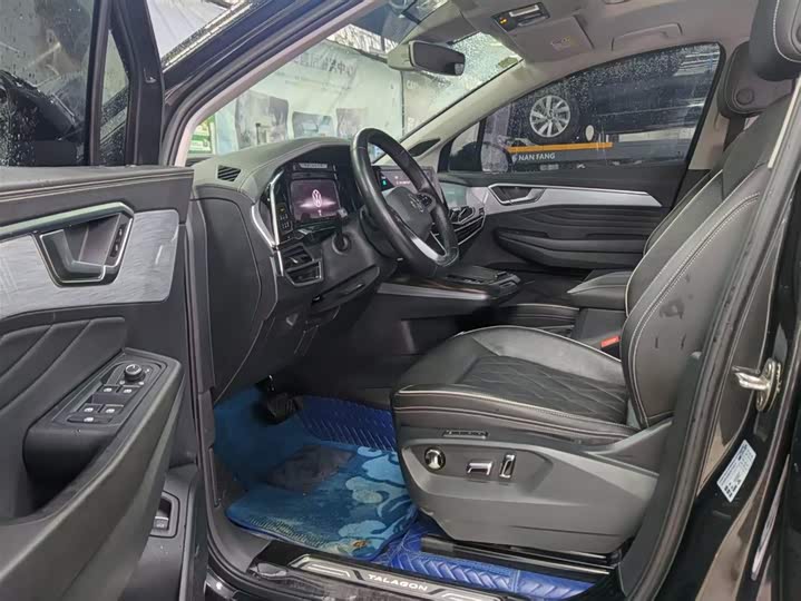 Фото 3 - Volkswagen Talagon