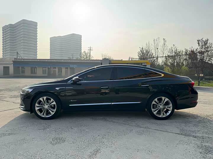 Фото 2 - Buick LaCrosse