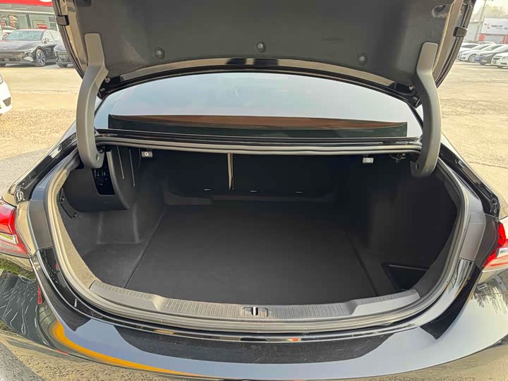 Фото 9 - Buick LaCrosse