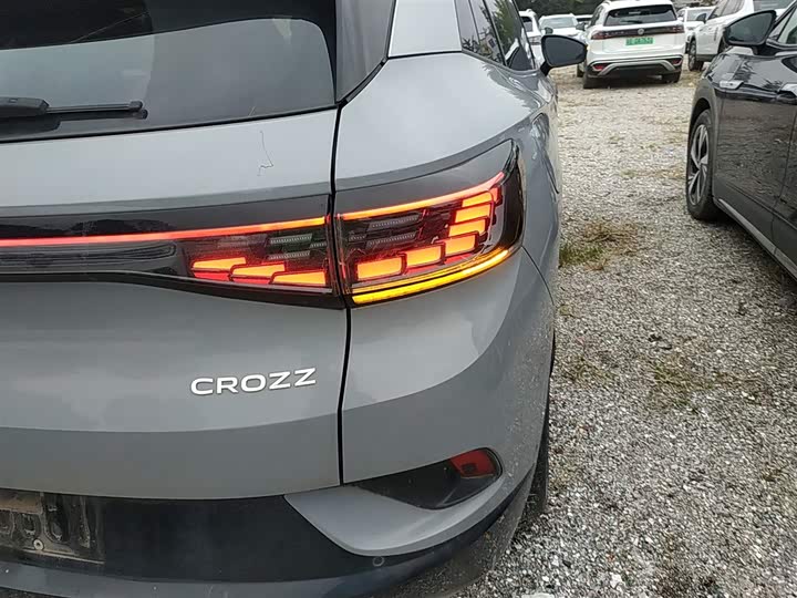 Фото 8 - Volkswagen ID.4 Crozz