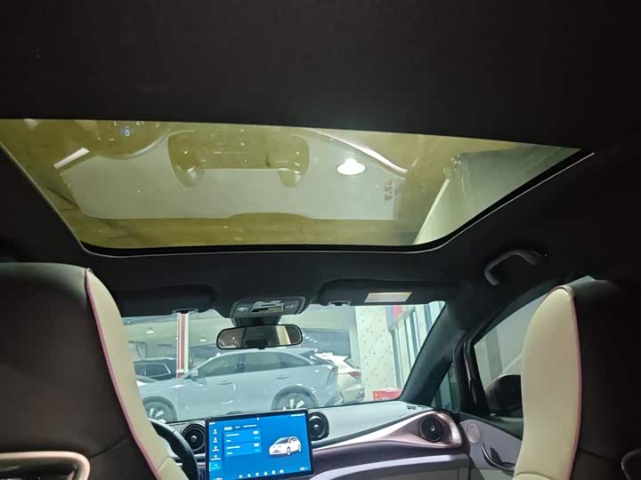 Фото 18 - BYD Dolphin