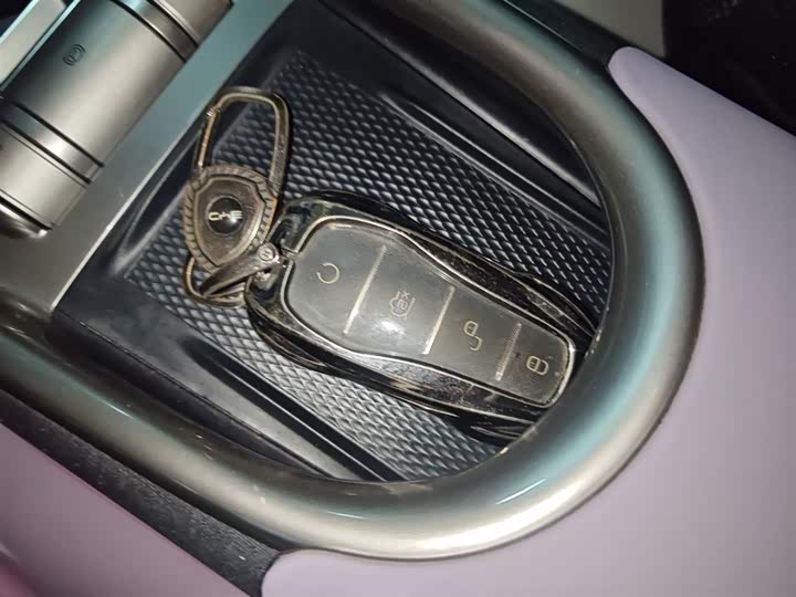 Фото 9 - BYD Dolphin