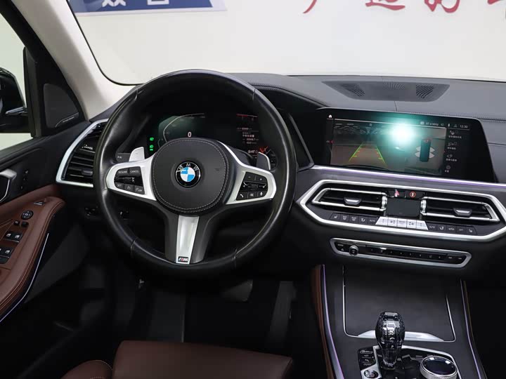 Фото 15 - BMW X5