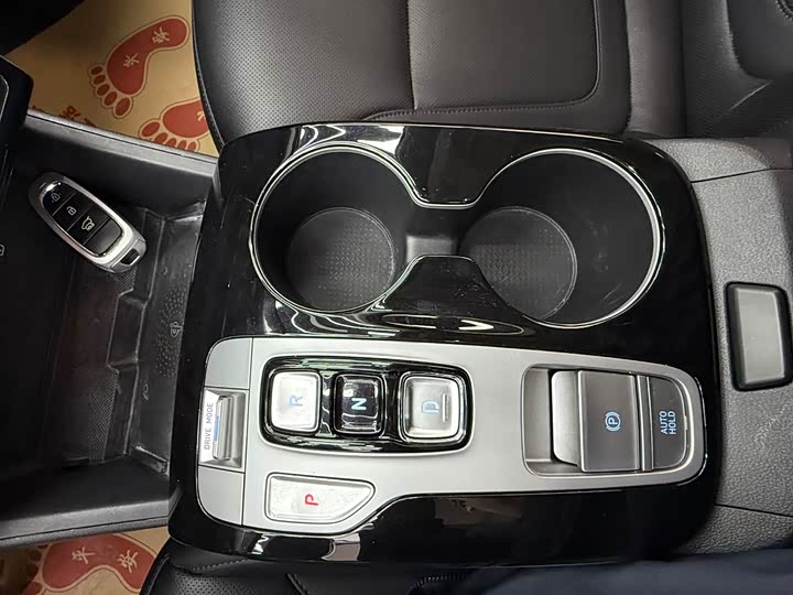 Фото 10 - Hyundai Tucson L