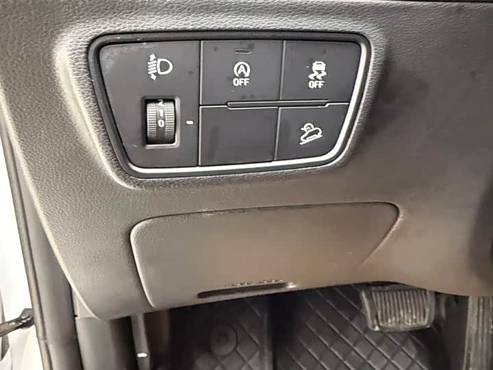 Фото 12 - Hyundai Tucson L