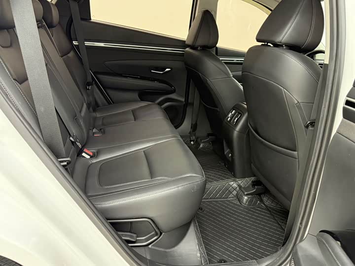 Фото 15 - Hyundai Tucson L