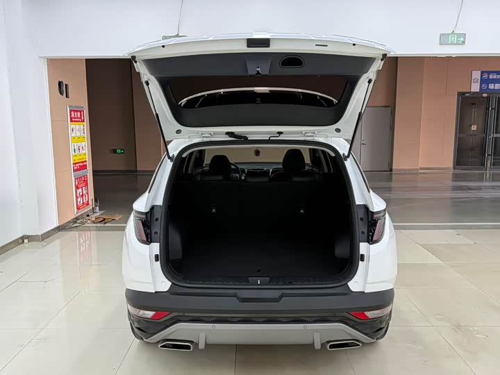 Фото 19 - Hyundai Tucson L