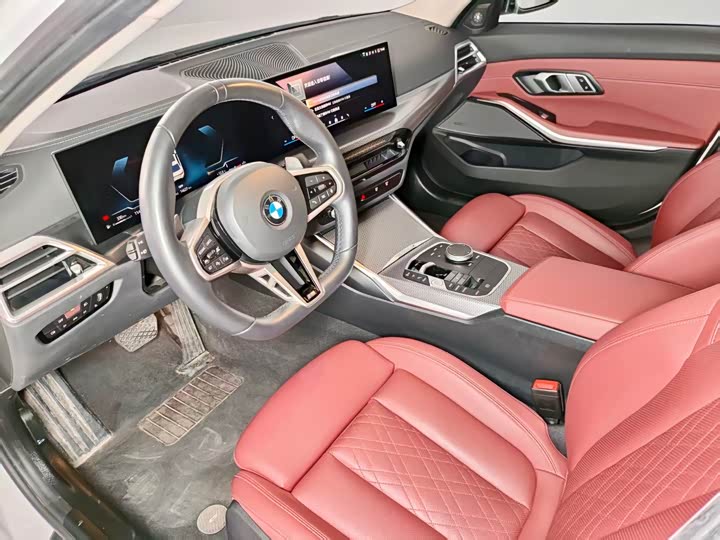 BMW 3 Series 2025 2025款 330Li M运动曜夜套装