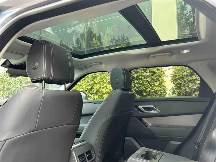 Фото 5 - Land Rover Range Rover Velar