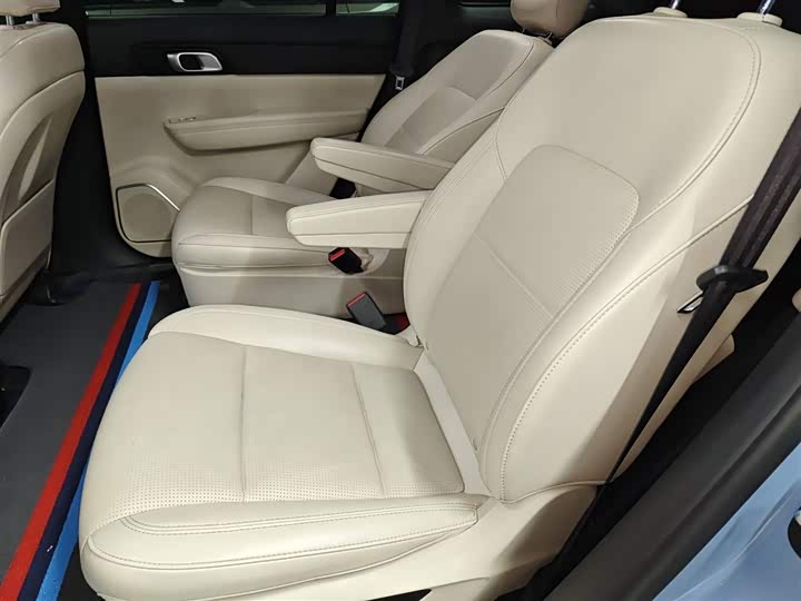 Фото 17 - LiXiang One