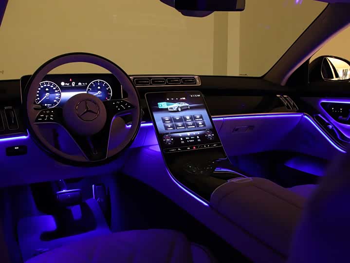 Фото 28 - Mercedes-Benz Maybach S-Class